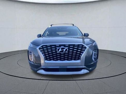 Used 2021 Hyundai Palisade Limited w/ Winter Package AWD/4WD image 2