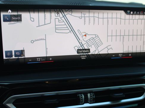 Used 2024 BMW 230i Coupe w/ Premium Package image 22