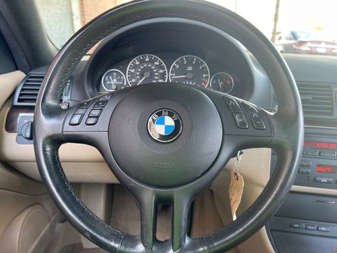 Used 2004 BMW 330Ci Convertible image 11