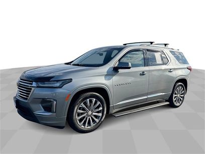 Certified 2023 Chevrolet Traverse Premier w/ LPO, Floor Liner Package