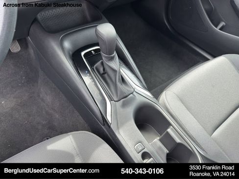 Used 2023 Toyota Corolla LE image 24