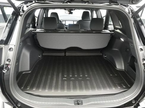 New 2026 Toyota RAV4 SE w/ Convenience Package AWD/4WD image 13