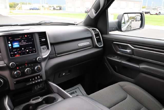 Used 2022 RAM 1500 Big Horn AWD/4WD image 23