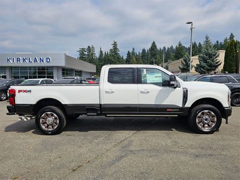 New 2025 Ford F350 King Ranch image 8