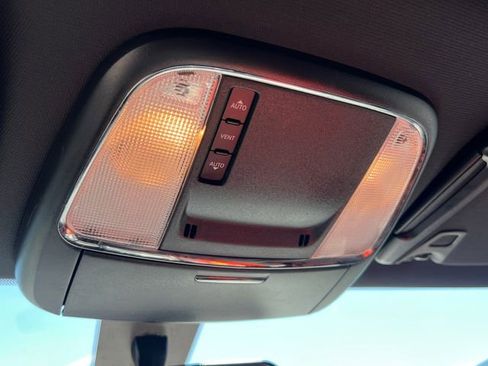 Used 2022 Dodge Charger SXT w/ Leather Interior Group image 24