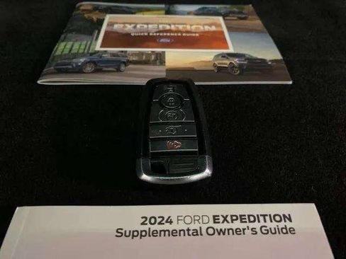 Used 2024 Ford Expedition Max Limited image 94