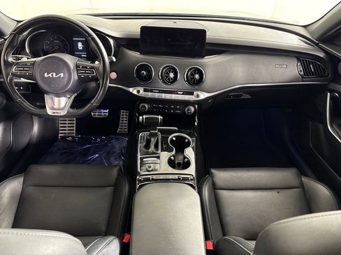 Used 2023 Kia Stinger GT-Line w/ Sun & Sound Package RWD image 16