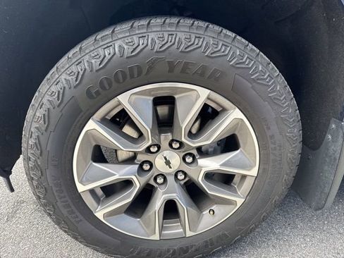 Used 2022 Chevrolet Silverado 1500 RST image 8