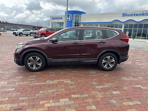 Used 2017 Honda CR-V LX image 3