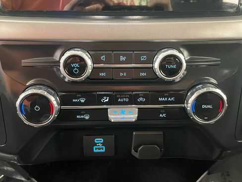 Used 2024 Ford F150 XLT w/ Tow/Haul Package image 21