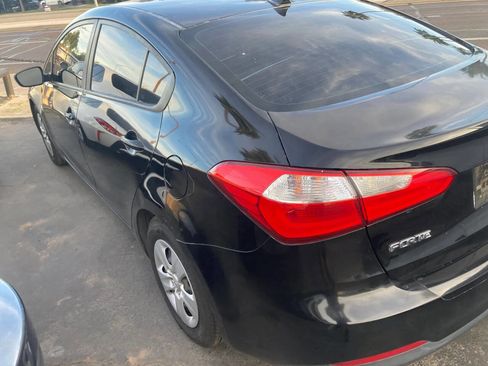 Used 2015 Kia Forte LX image 16