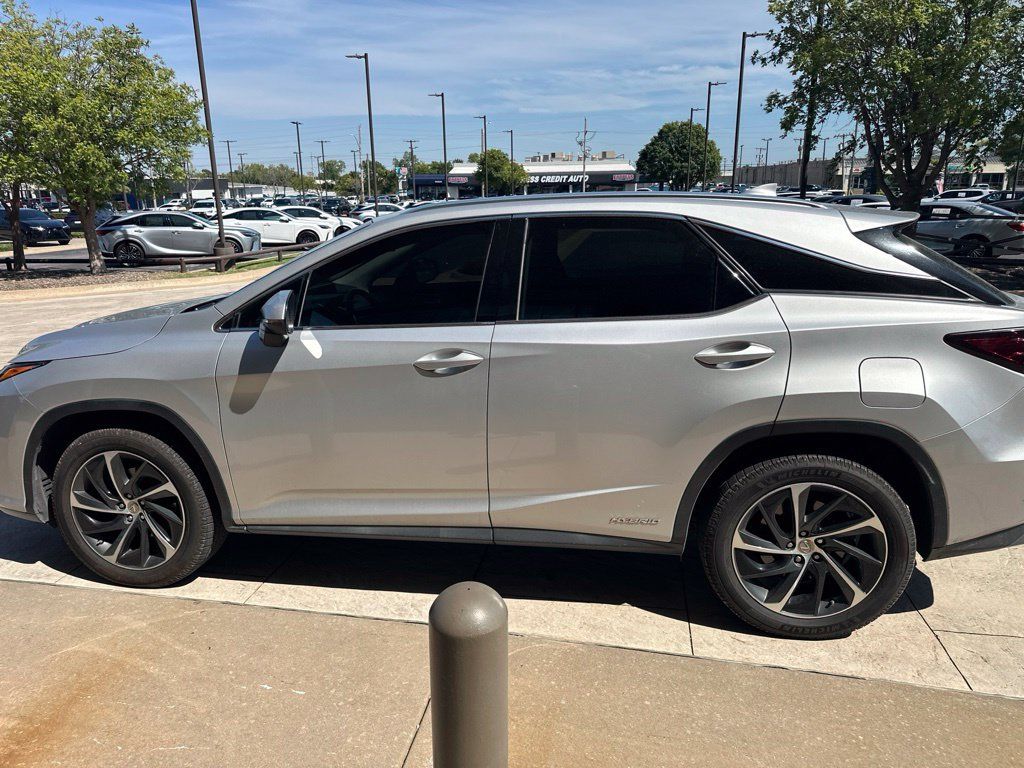 Used 2016 Lexus RX 450h AWD w/ Luxury Package image 8