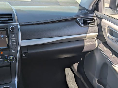 Used 2017 Toyota Camry XSE image 15