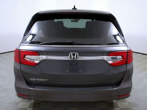 Used 2019 Honda Odyssey EX image 8