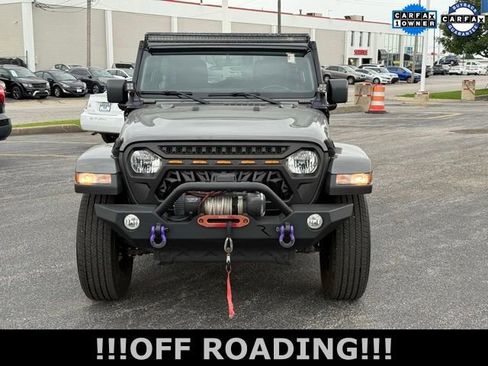 Used 2021 Jeep Wrangler Unlimited Sahara w/ Uconnect 4C Nav & Sound Group image 3