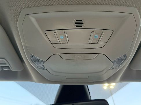 Used 2019 Ford Escape Titanium AWD/4WD image 39