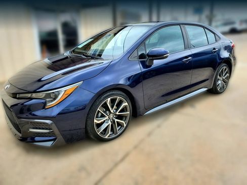 Used 2020 Toyota Corolla XSE FWD image 7