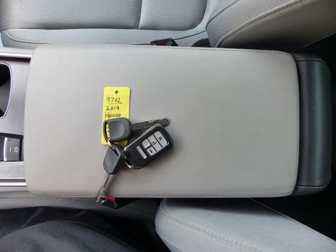 Used 2019 Honda Accord LX image 51