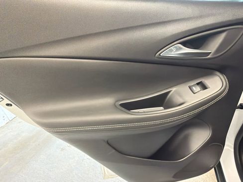 Used 2024 Buick Encore GX Preferred FWD image 21
