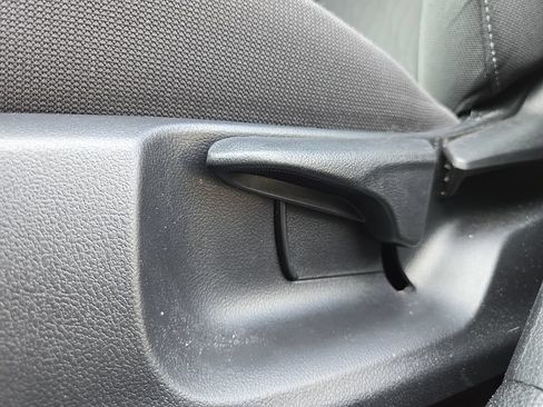 Used 2024 Toyota Corolla LE FWD image 29