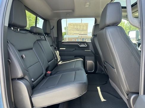 New 2025 GMC Sierra 2500 Denali w/ Denali Reserve Package image 12