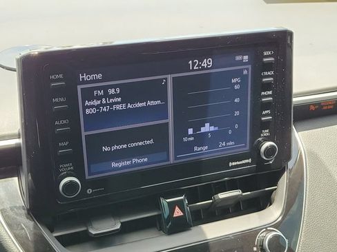 Used 2022 Toyota Corolla LE FWD image 28