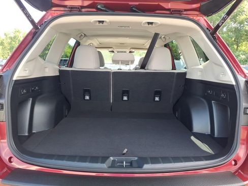 Used 2023 Subaru Forester Premium AWD/4WD image 19