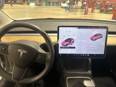 Used 2023 Tesla Model 3 Standard Range RWD image 49
