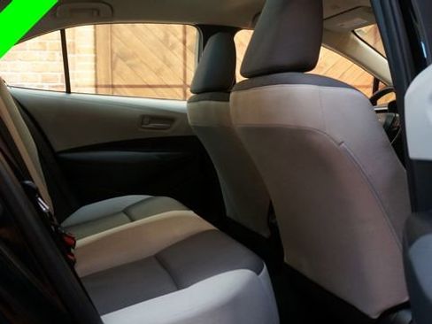 Used 2023 Toyota Corolla LE FWD image 43