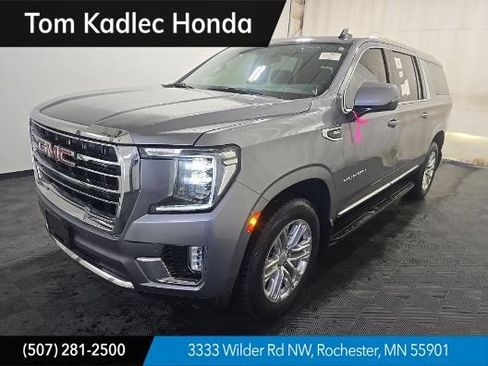 Used 2022 GMC Yukon XL SLT w/ SLT Luxury Package AWD/4WD image 1
