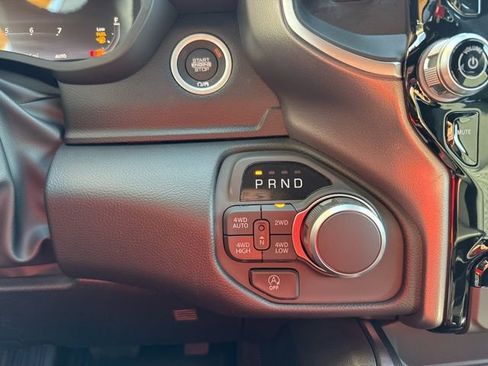 New 2026 RAM 1500 Big Horn AWD/4WD image 17