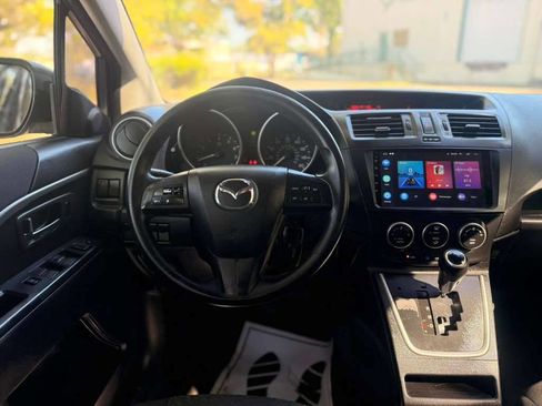 Used 2012 MAZDA MAZDA5 Sport FWD image 14