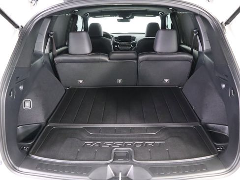 Used 2024 Honda Passport Black Edition image 29