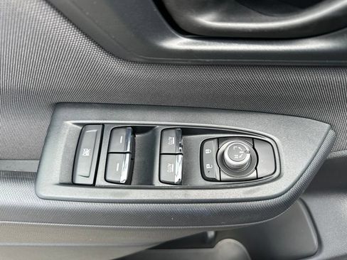 Used 2025 Subaru Forester Premium AWD/4WD image 22