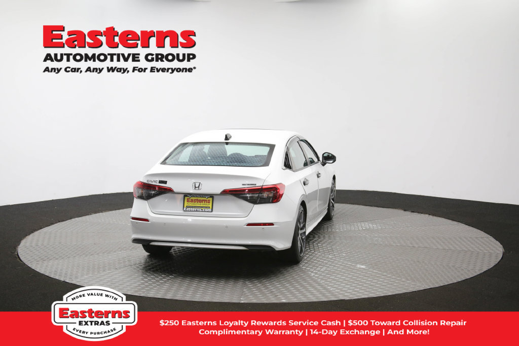 Used 2022 Honda Civic Touring image 39