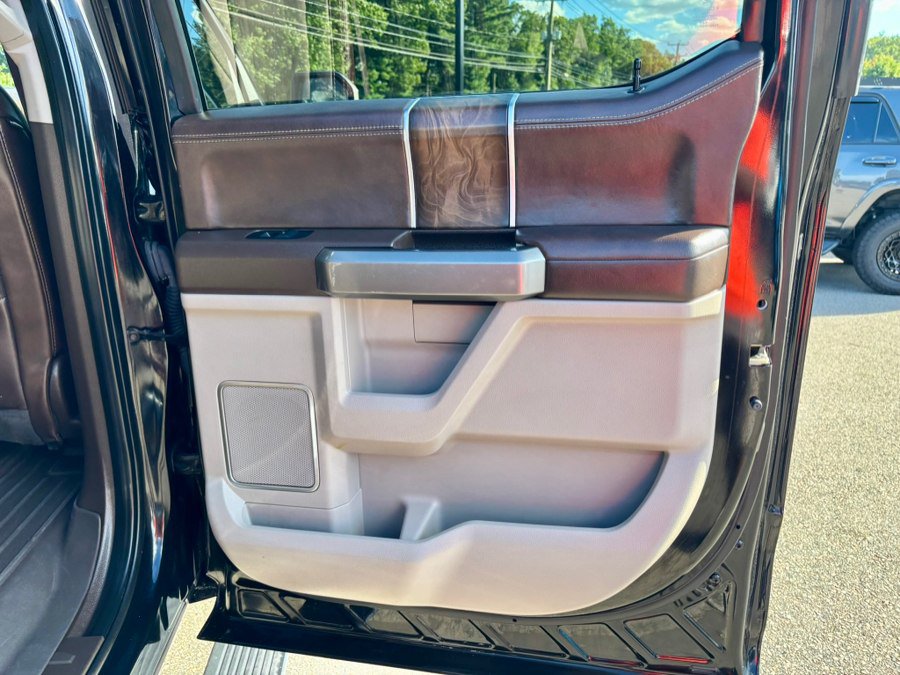 Used 2019 Ford F150 Limited AWD/4WD image 19