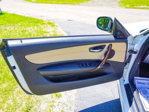 Used 2012 BMW 128i Convertible RWD image 34