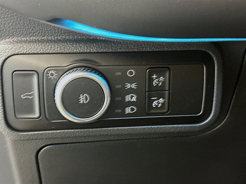 New 2025 Ford Explorer ST-Line w/ Premium Package AWD/4WD image 10