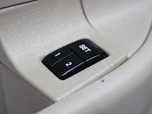 Used 2002 Ford Excursion Limited AWD/4WD image 8