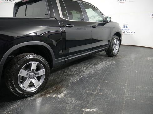 New 2025 Honda Ridgeline RTL image 4