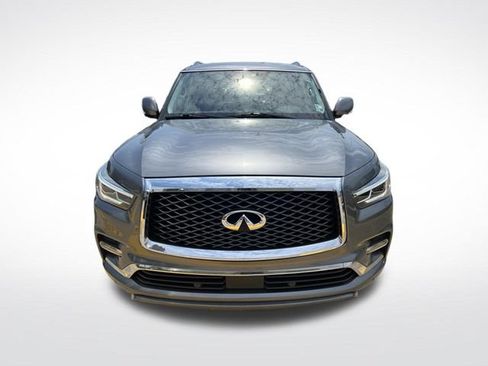 Used 2018 INFINITI QX80 2WD w/ Driver Assistance Package image 3