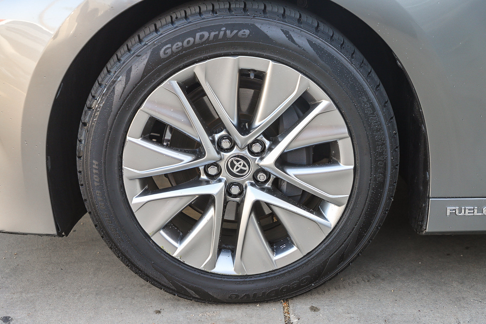 Used 2023 Toyota Mirai w/ Advanced Technology Package RWD image 10