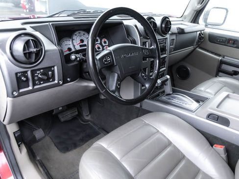 Used 2003 HUMMER H2 Luxury w/ Preferred Equipment Group image 9