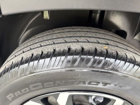 Used 2021 Chevrolet TrailBlazer LT w/ Convenience Package image 12