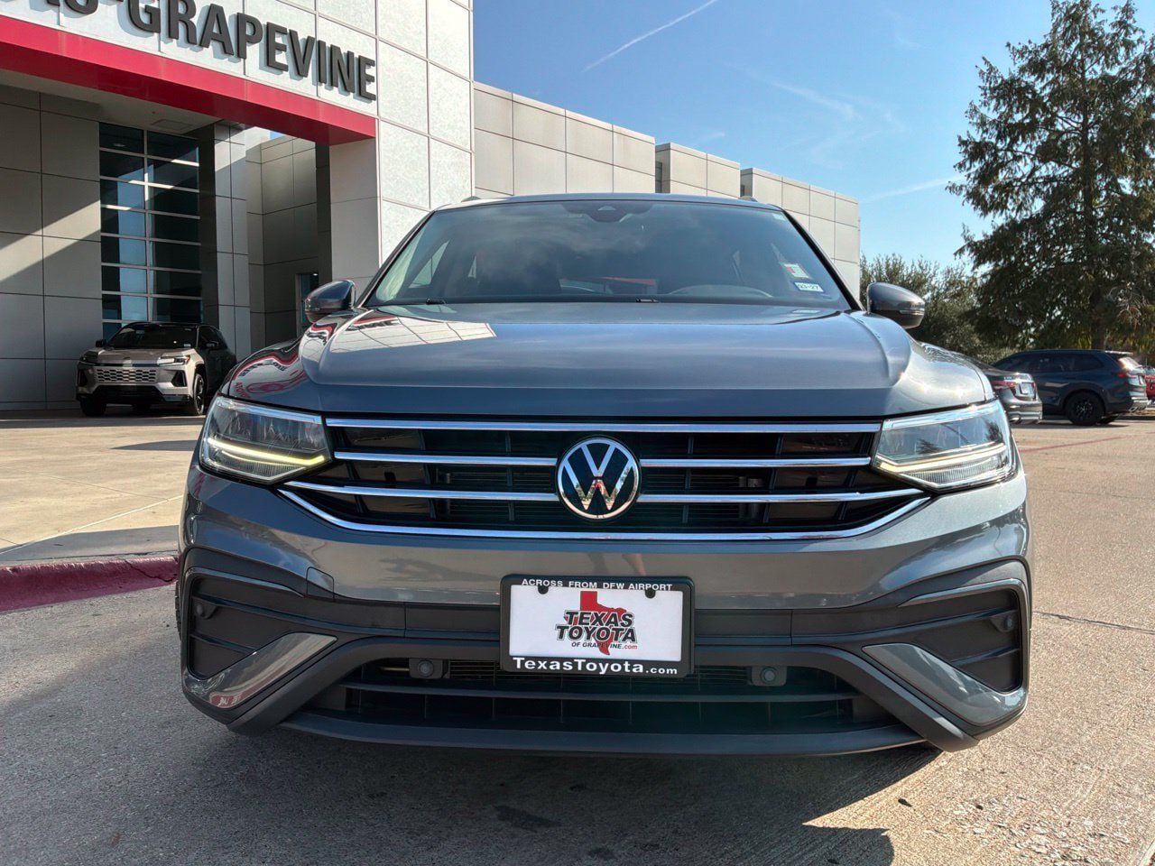 Used 2023 Volkswagen Tiguan S w/ Driver Assistance Package FWD image 3
