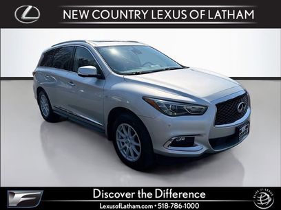 Used 2019 INFINITI QX60 Luxe w/ Essential Package