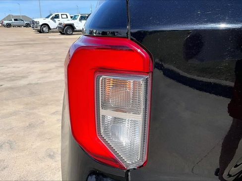 Used 2020 Ford Explorer ST AWD/4WD image 30