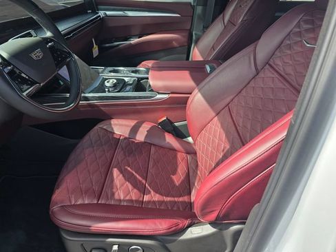 New 2026 Cadillac Escalade ESV Sport w/ LPO, Floor Liner Package RWD image 25