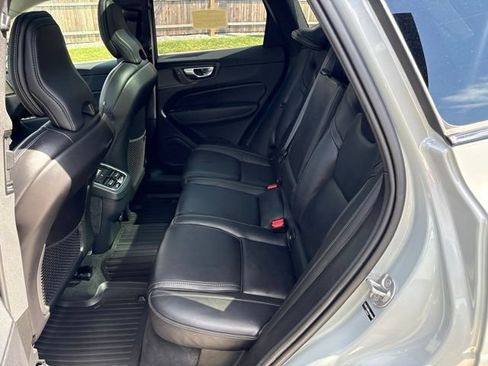 Used 2025 Volvo XC60 B5 Ultra w/ Protection Package Premier AWD/4WD image 12