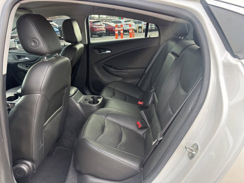Used 2017 Chevrolet Volt LT w/ Comfort Package image 24